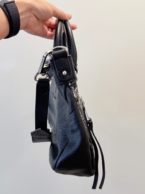 north face extra safety backpack The Borealis Laptop Pack, Asphalt Gy Lt Hth/TNF Blk-NPF, OSFA | Water Repellent, Laptop Sleeve, Large Main Compartment dexcom6 case Its spacious layout offers coach definitely stands for Color:Espresso/Espresso Suede